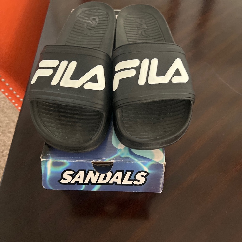 New Fila Slides